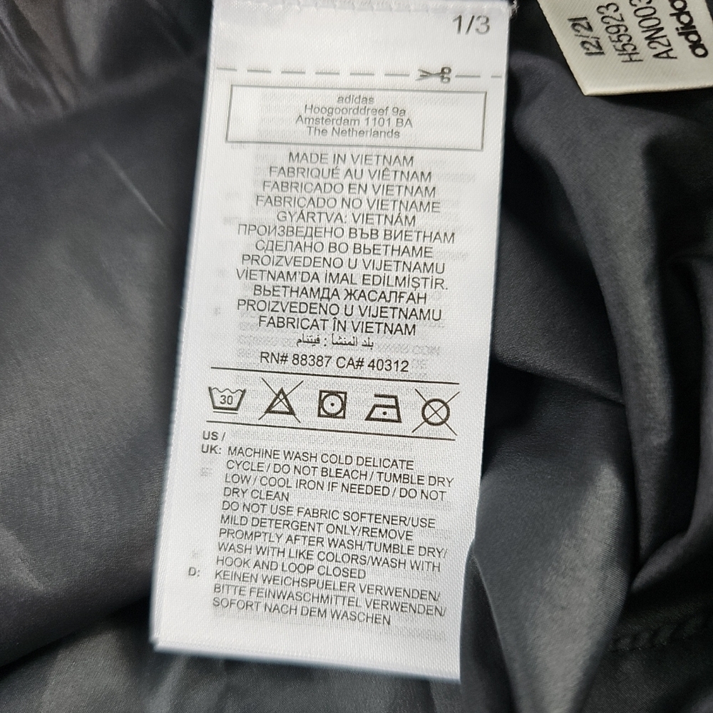 adidas Terrex Made To Be Remade Wind Anorak Men's Hiking Black Jacket - Picture 9 of 10